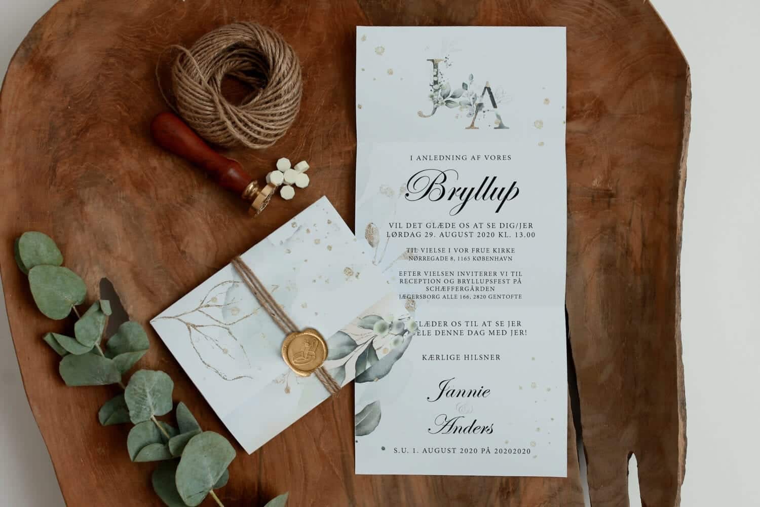 gold leaf rullefals invitation, bryllup