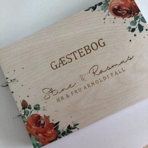 gæstebog forside træ golden bouquet