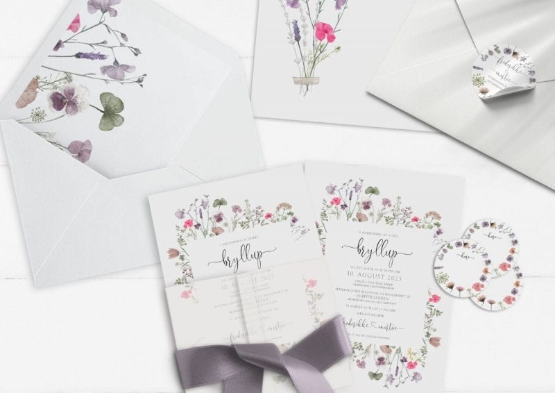 invitation pressed flowers vilde blomster