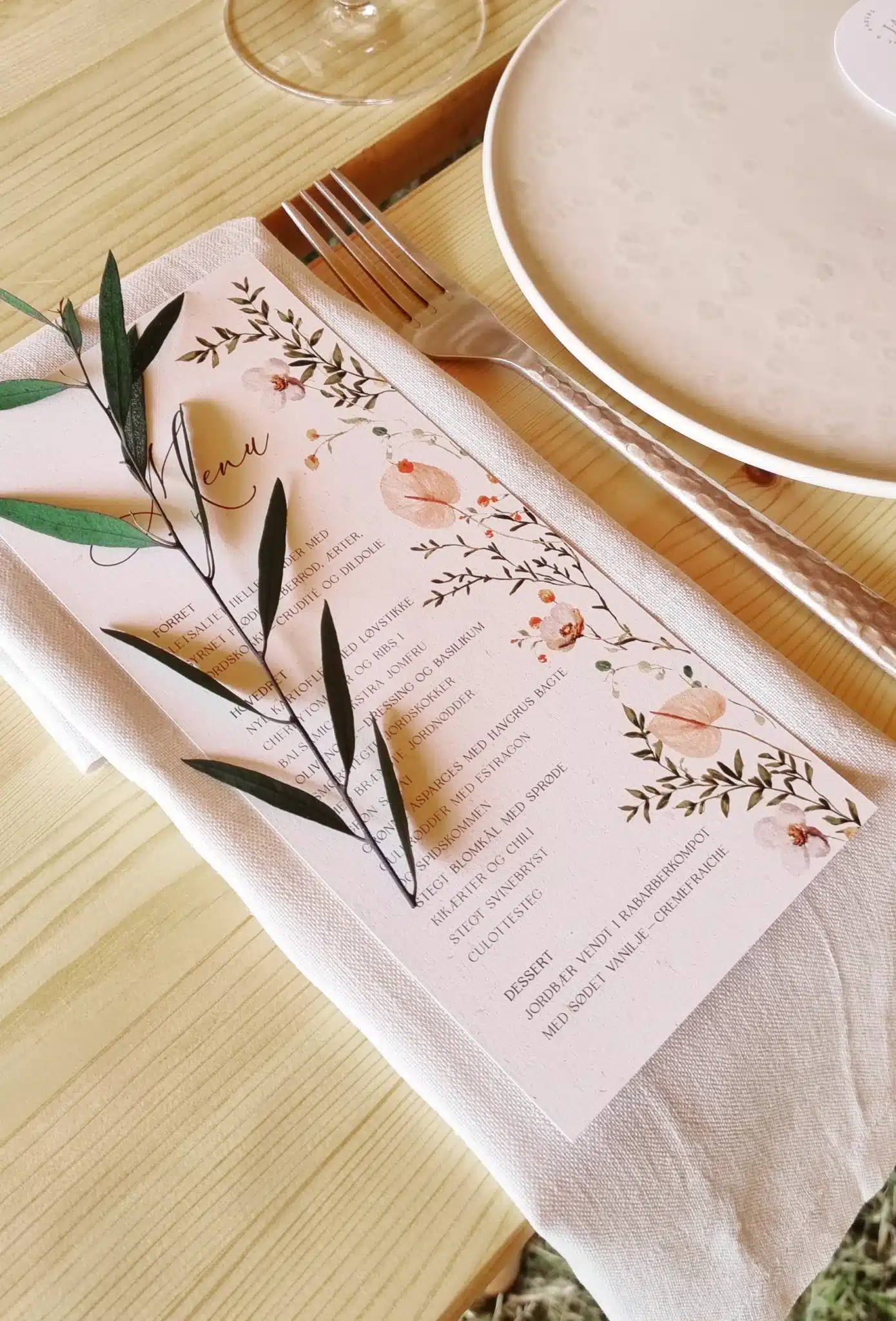 menukort til firmafest, sommerfest med blomster